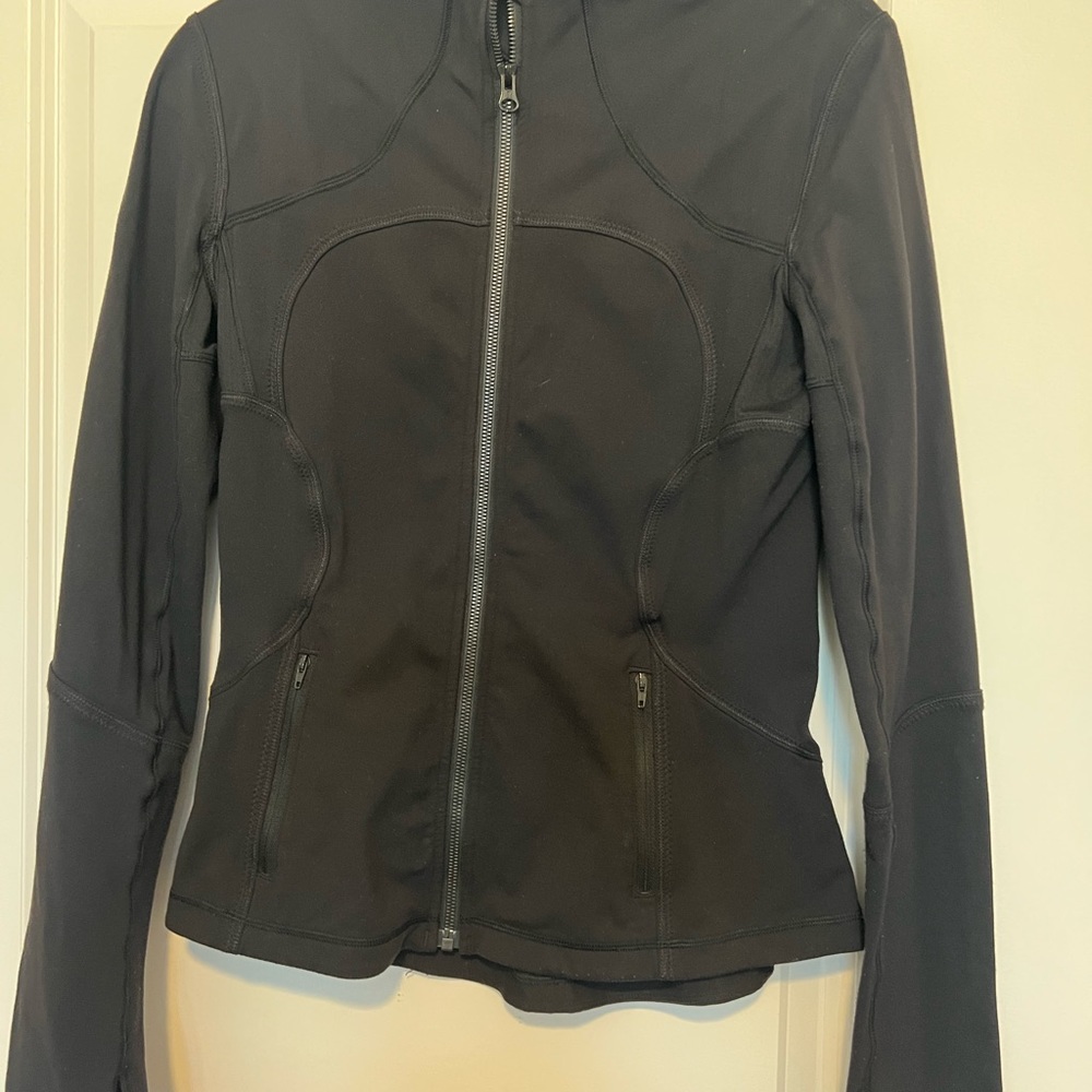Lululemon size 8